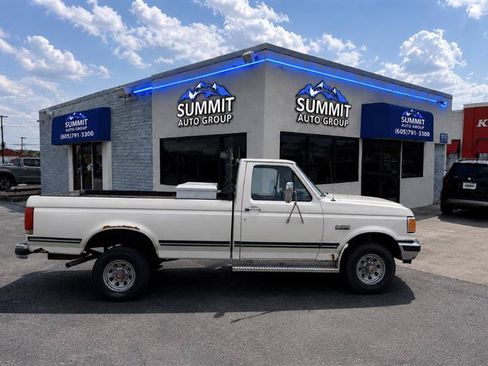 Used 1990 Ford F150 4x4 Regular Cab image 1