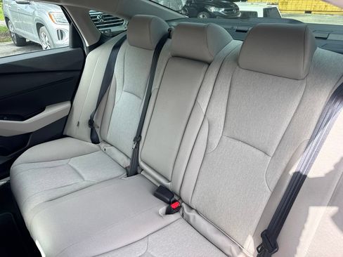 Used 2025 Honda Accord SE image 11
