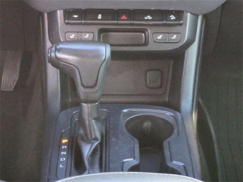 Used 2017 Chevrolet Colorado Z71 image 20