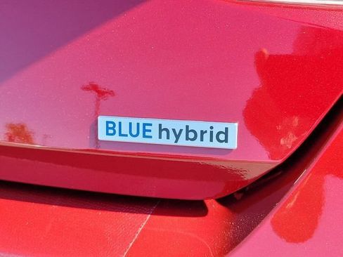 Certified 2025 Hyundai Elantra Hybrid FWD image 28