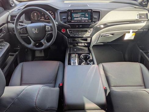 New 2026 Honda Ridgeline Black Edition image 13