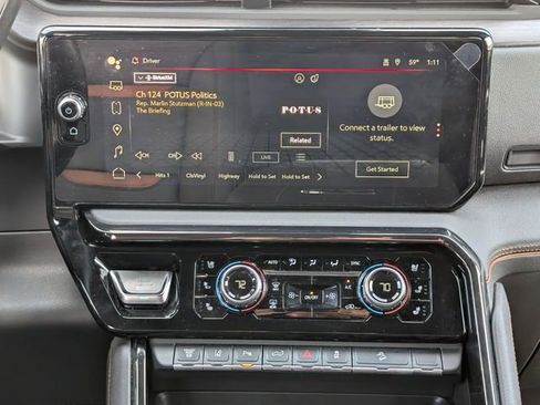 Used 2024 GMC Sierra 2500 AT4 w/ AT4 Premium Plus Package image 17