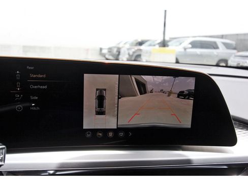 New 2026 Cadillac Lyriq Luxury AWD/4WD image 17