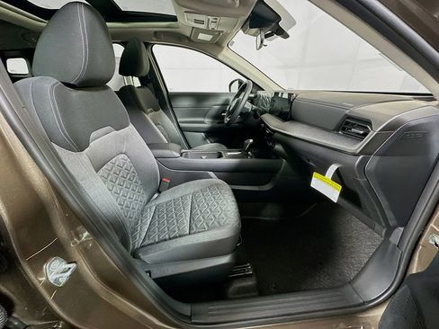 New 2026 Nissan Kicks SV w/ SV Premium Package FWD image 24