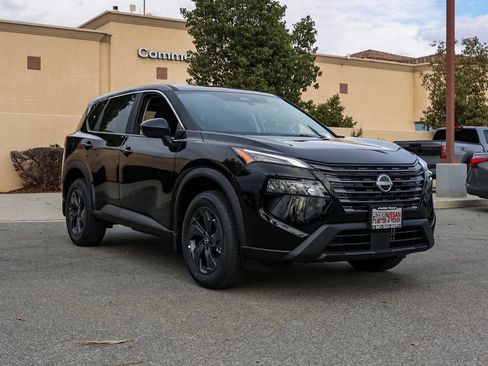 New 2026 Nissan Rogue SV FWD image 2