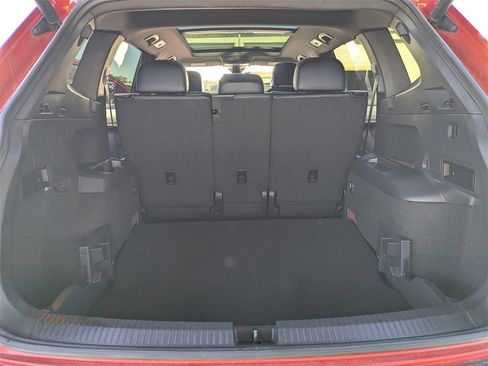 Used 2019 Volkswagen Tiguan SEL Premium R-Line w/ 3rd Row Seat Package image 12