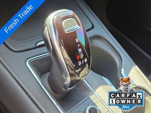 Used 2023 Cadillac XT4 Sport w/ Cold Weather Package FWD image 22