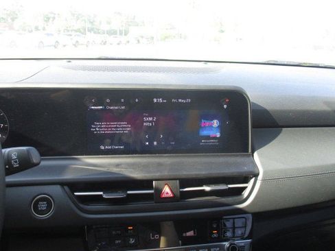 Used 2025 Kia Seltos EX w/ EX Sunroof Package image 20