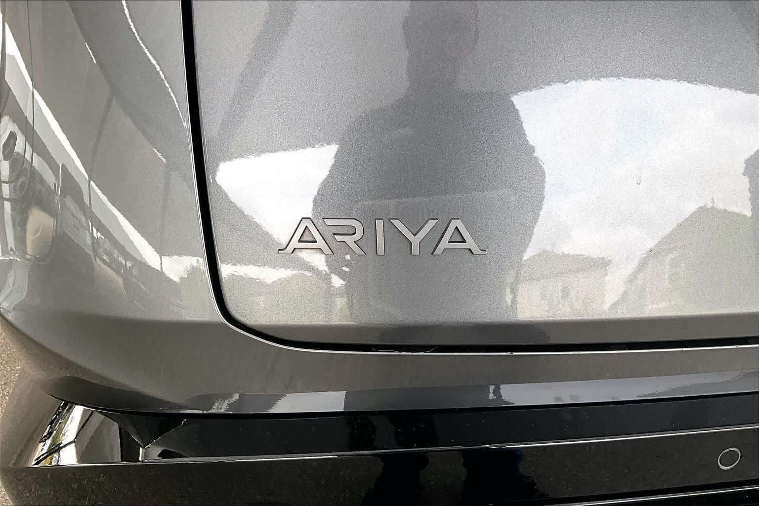 Certified 2023 Nissan Ariya AWD image 9