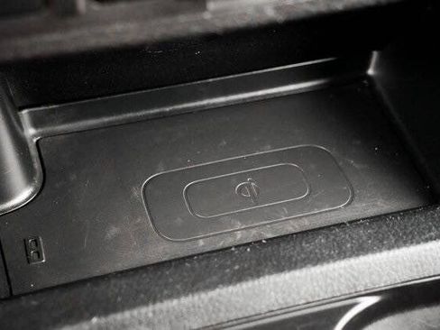 Used 2020 Toyota Tacoma TRD Sport w/ Technology Package image 23