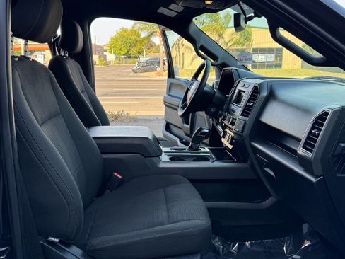 Used 2015 Ford F150 XLT AWD/4WD image 11