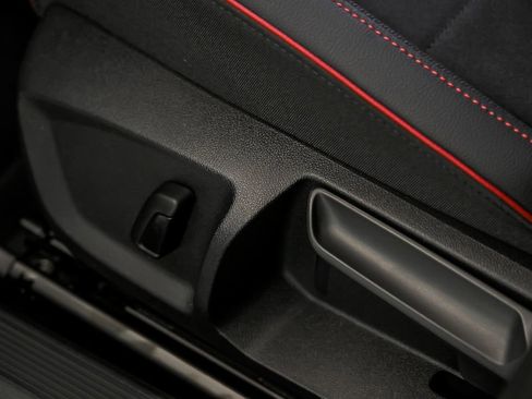 Certified 2025 Volkswagen GTI SE FWD image 17