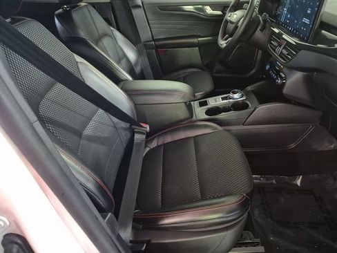 Used 2024 Ford Escape ST-Line w/ Tech Pack #1 AWD/4WD image 31