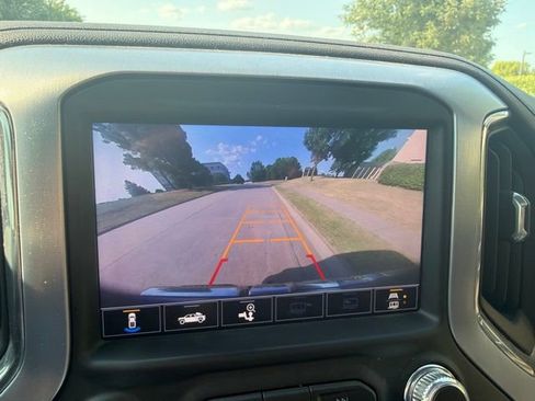 Used 2020 GMC Sierra 1500 SLT w/ SLT Premium Plus Package AWD/4WD image 18