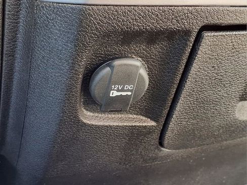 Used 2023 RAM 1500 Classic SLT w/ Electronics Group image 13