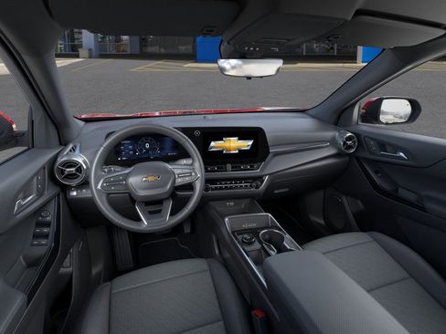 New 2026 Chevrolet Equinox LT w/ Convenience Package II image 41