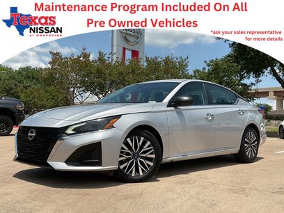 Used 2025 Nissan Altima 2.5 SV
