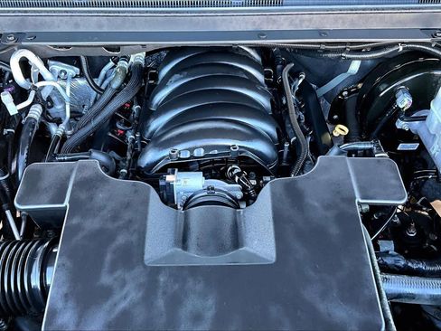 Used 2020 GMC Yukon Denali w/ Denali Ultimate Package image 32