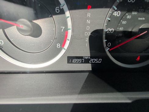 Used 2012 Honda Accord EX-L image 16