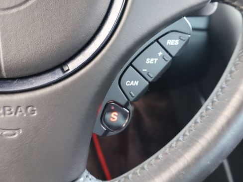 Used 2014 Aston Martin Vanquish Coupe RWD image 21