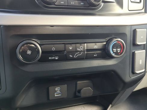 Used 2023 Ford F150 XLT AWD/4WD image 26