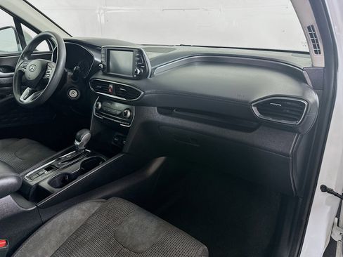 Used 2020 Hyundai Santa Fe SE image 26