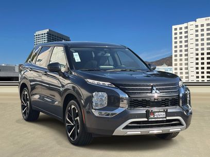 Used 2024 Mitsubishi Outlander AWD
