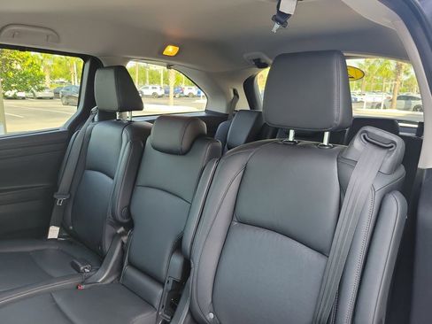 Certified 2025 Honda Odyssey EX-L image 14