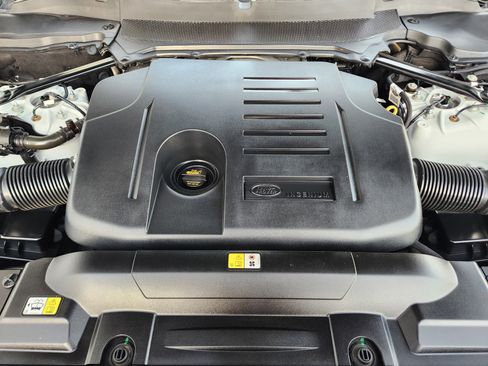 Used 2021 Land Rover Range Rover Westminster Edition image 35