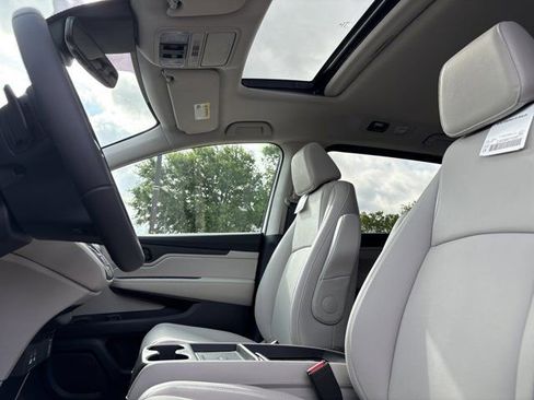 New 2026 Honda Odyssey EX-L image 22