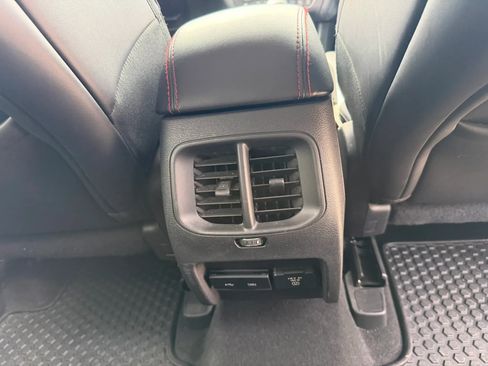 Used 2019 Jeep Cherokee Trailhawk w/ Cold Weather Group image 21