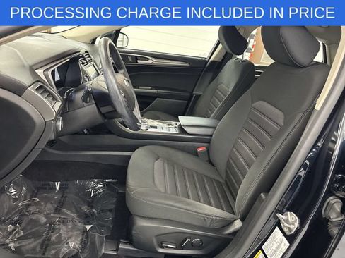 Certified 2020 Ford Fusion SE FWD image 3