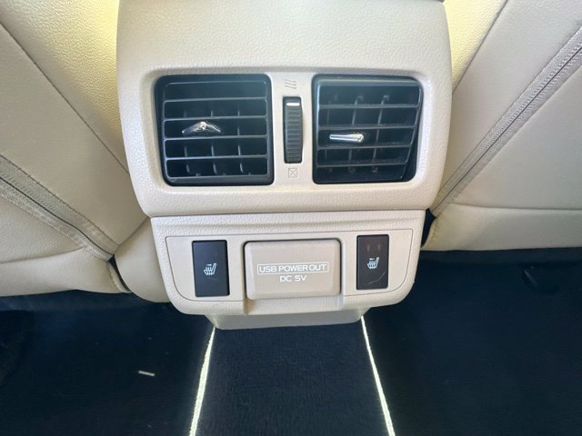 Used 2018 Subaru Outback 2.5i Limited w/ Popular Package #2 AWD/4WD image 13