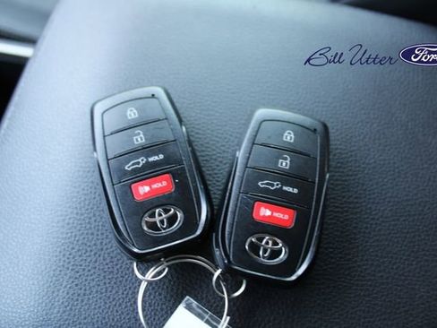 Used 2025 Toyota 4Runner TRD Off-Road Premium w/ Tow Technology Package image 27