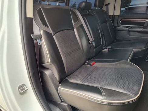 Used 2024 RAM 2500 Laramie AWD/4WD image 23