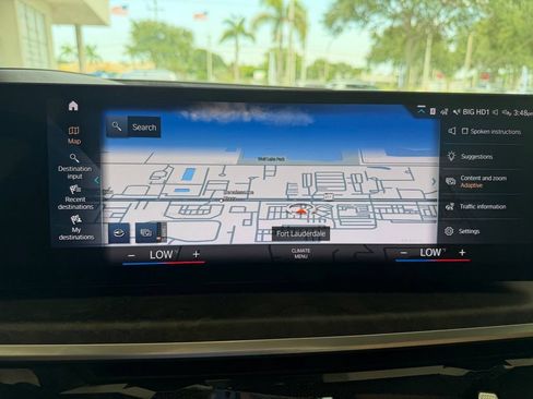 Used 2023 BMW X7 xDrive40i w/ M Sport Package AWD/4WD image 11