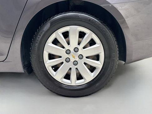 Used 2011 Chevrolet Cruze LT FWD image 30