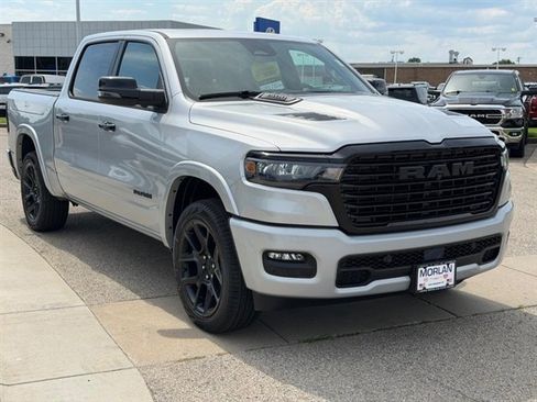 New 2026 RAM 1500 Laramie AWD/4WD image 3