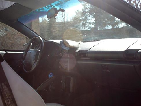 Used 1993 Chevrolet Camaro Z28 image 42