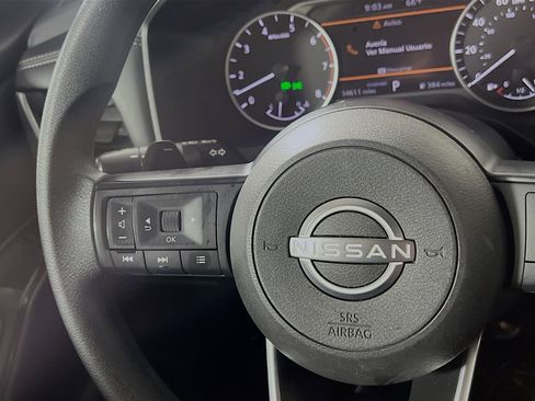 Used 2024 Nissan Rogue S image 19