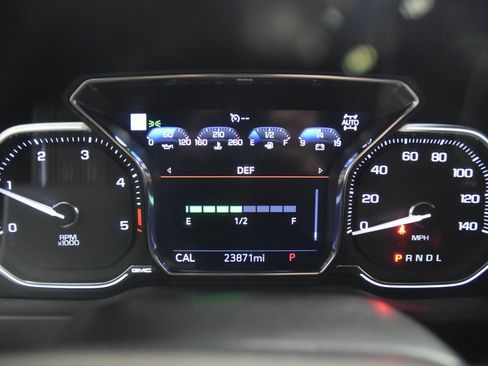 Used 2023 GMC Sierra 2500 AT4 w/ AT4 Premium Plus Package image 58