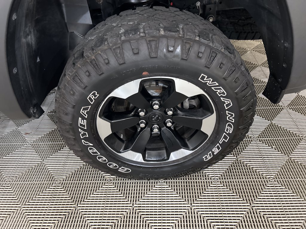 Used 2022 RAM 1500 Rebel AWD/4WD image 11