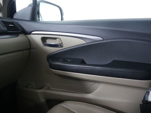 Used 2018 Honda Pilot EX-L image 30