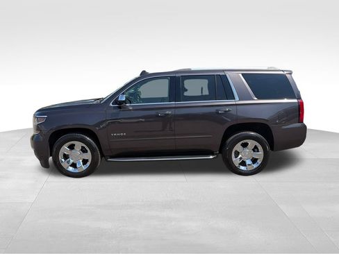 Used 2017 Chevrolet Tahoe Premier AWD/4WD image 2