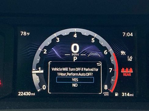 Certified 2025 Toyota Tacoma SR5 AWD/4WD image 16