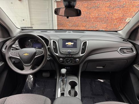 Used 2023 Chevrolet Equinox LT image 12