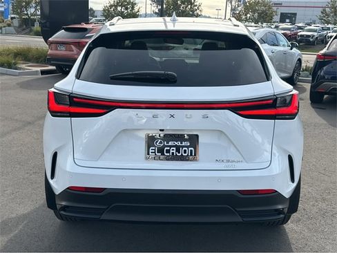 New 2026 Lexus NX 350h AWD w/ Premium Package image 5
