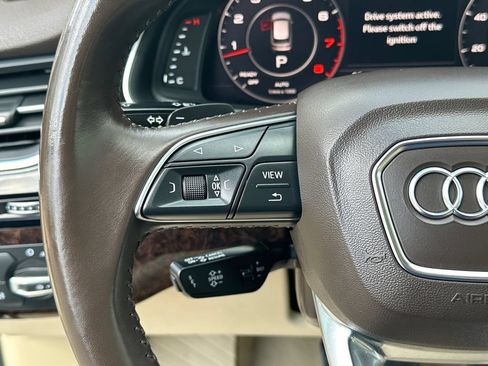 Used 2019 Audi Q7 3.0T Premium Plus w/ Premium Plus Package AWD/4WD image 18