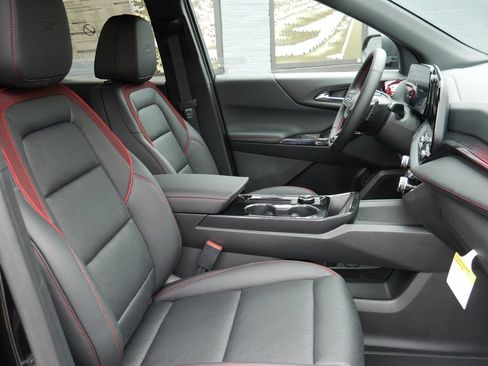 New 2027 Chevrolet Equinox RS w/ Safety and Technology Package AWD/4WD image 10