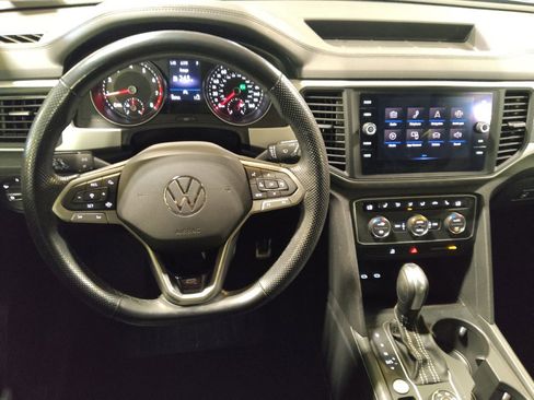 Used 2021 Volkswagen Atlas SE w/ Panoramic Sunroof Package AWD/4WD image 22
